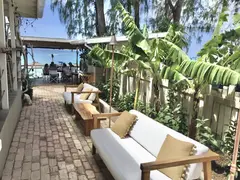 Elegant Beach Bar In Barbados