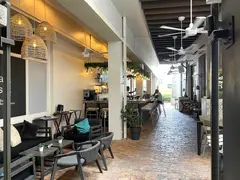 cool bar in upscale shopping mall
