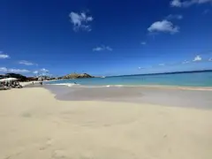 Flat Wide Beach Location With Breathtaking Turquoise Sea
