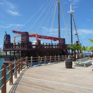 wooden harbor ship deck