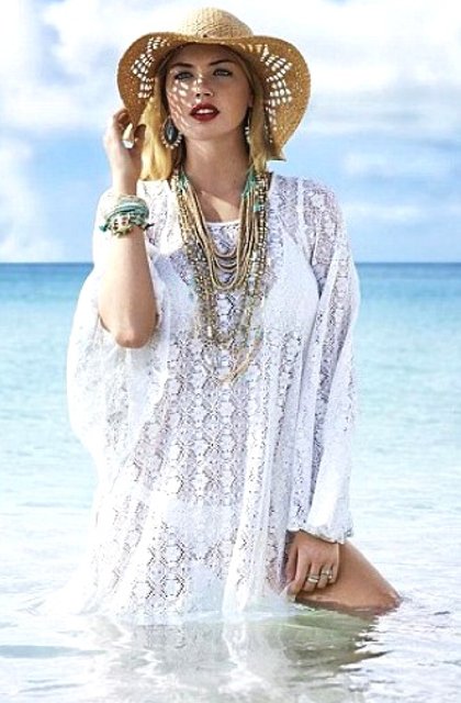 kate.upton accessorize Caribbean sea photography
  